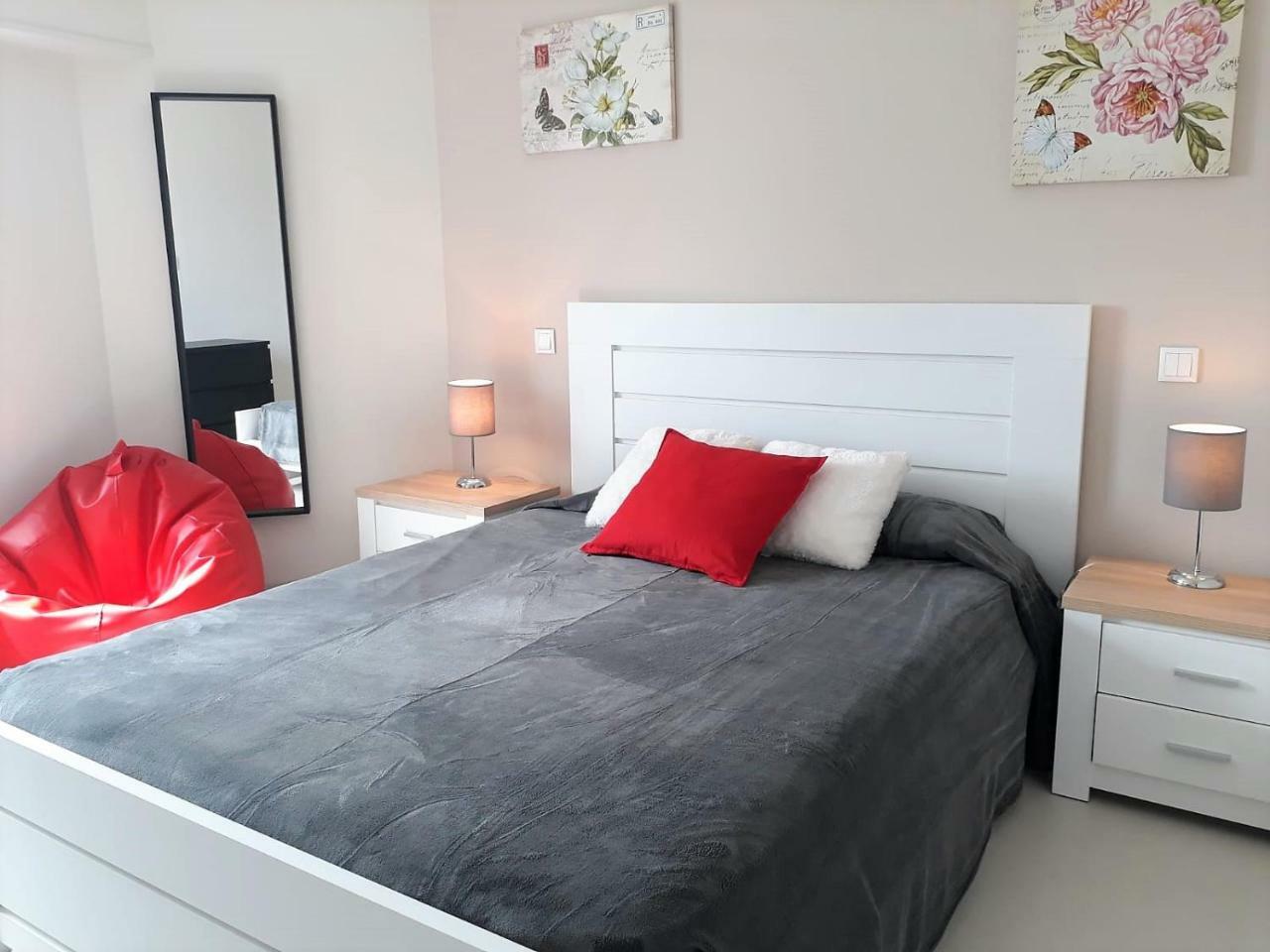 Abmar- Por-Do-Sol, Vista Mar, Remodelado, Wifi, 80Mt Praia Quarteira Exterior photo